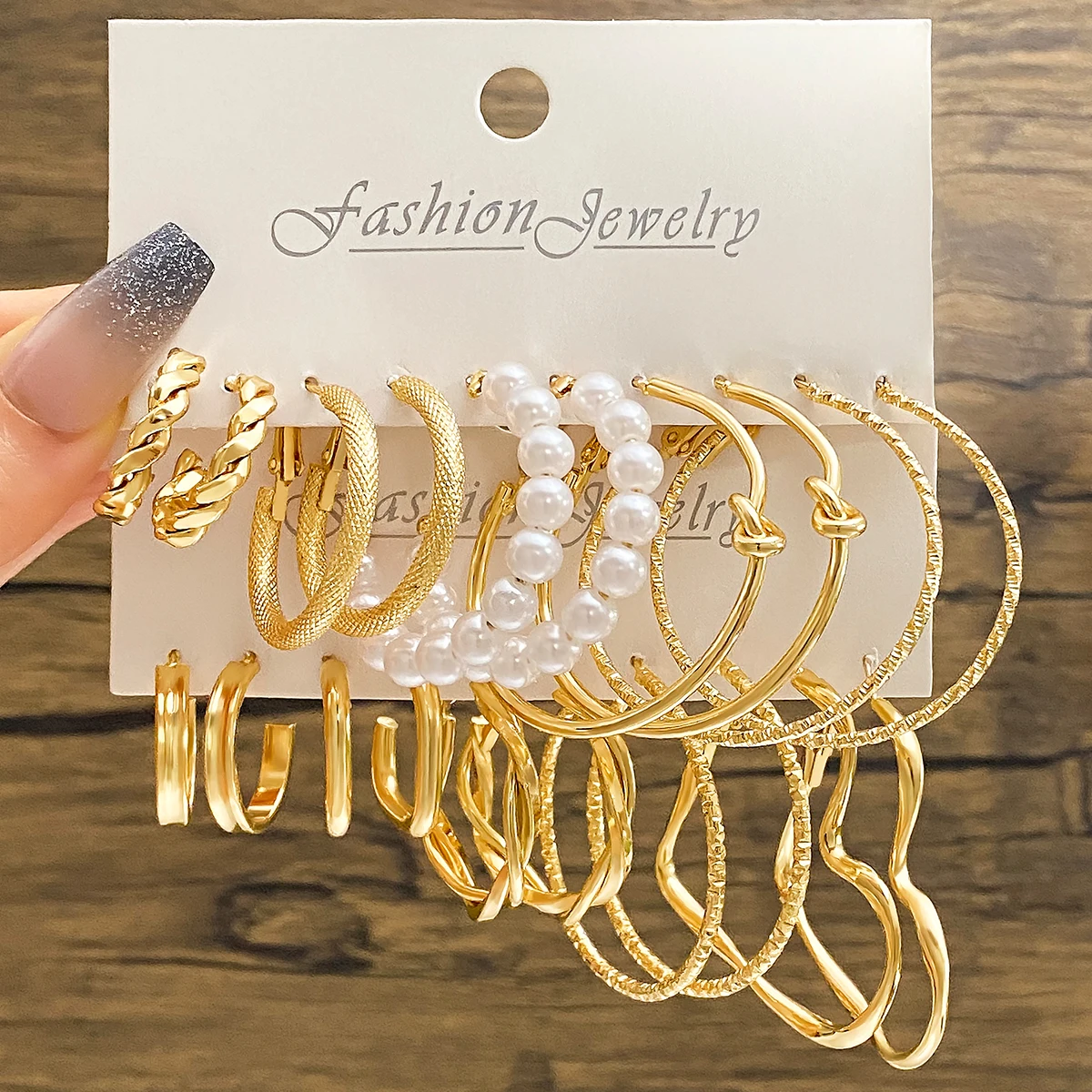 2023 Модные серьги-кольца с жемчугом золотого цвета, набор круглых геометрических Твист-сережек-гвоздиков для женщин и девочек, модный ювелирный подарок