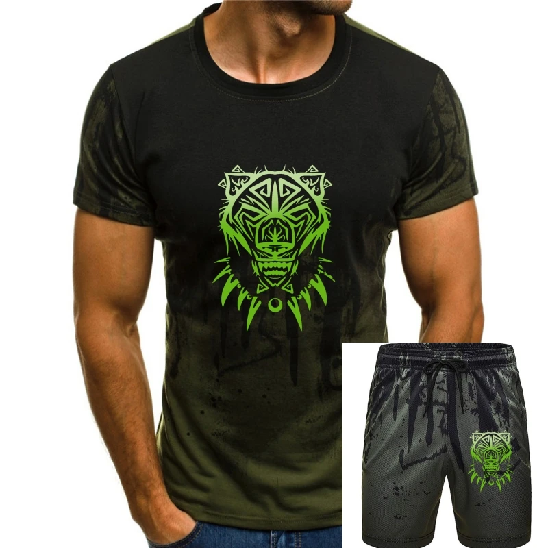 Мужская футболка с рисунком свирепого племенного медведя (зеленая)  Футболка с принтом футболки-тройники